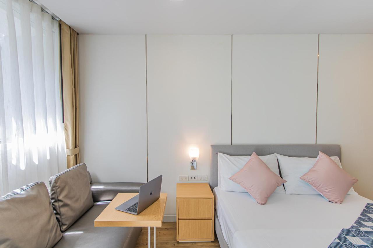 United Residence Ekamai Bangkok Extérieur photo