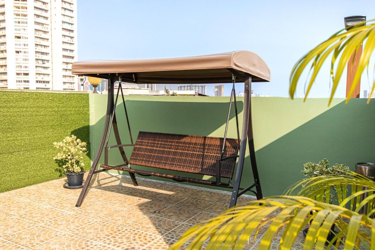 United Residence Ekamai Bangkok Extérieur photo